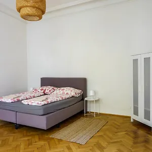 Vienna City Apartment University , Vienna Austria